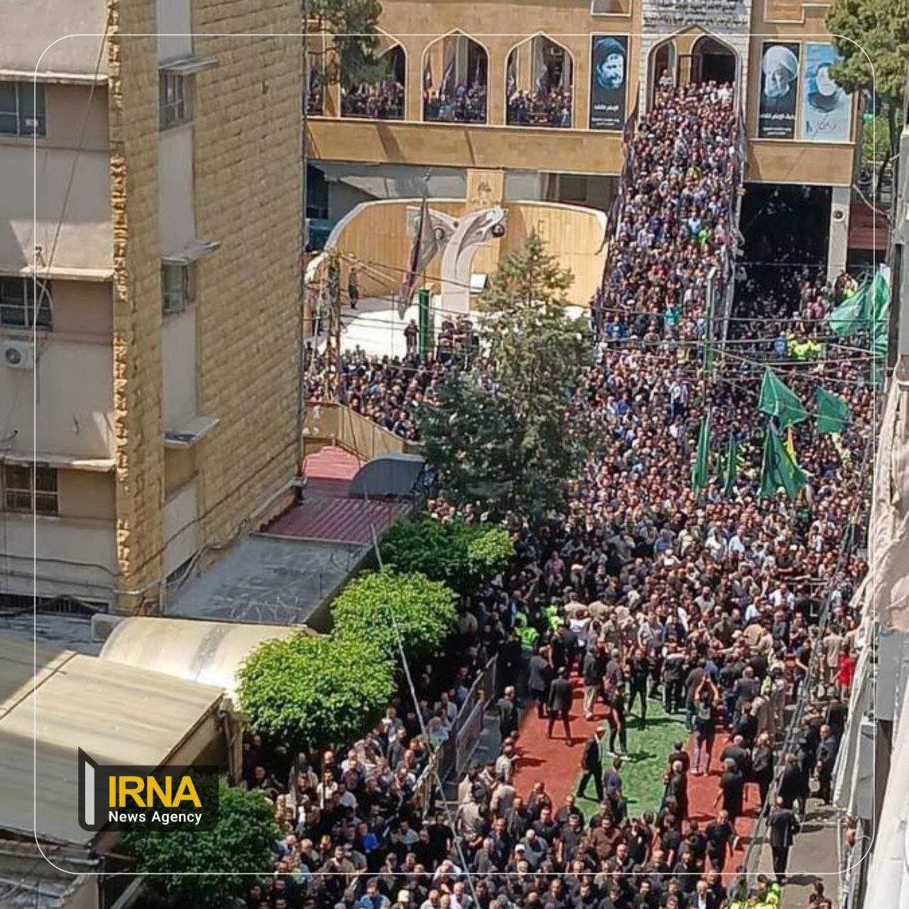 حضور گسترده مردم لبنان در مراسم تشییع پیکر مادر سید حسن نصرالله | عکس و فیلم