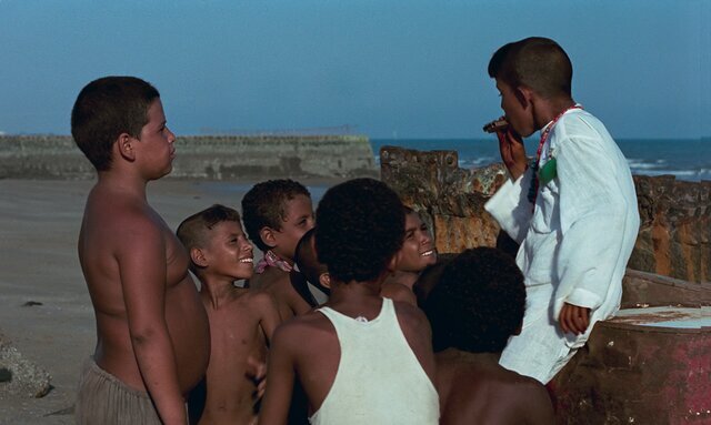 به بهانه تولد امیر نادری | من با کسی شوخی ندارم!