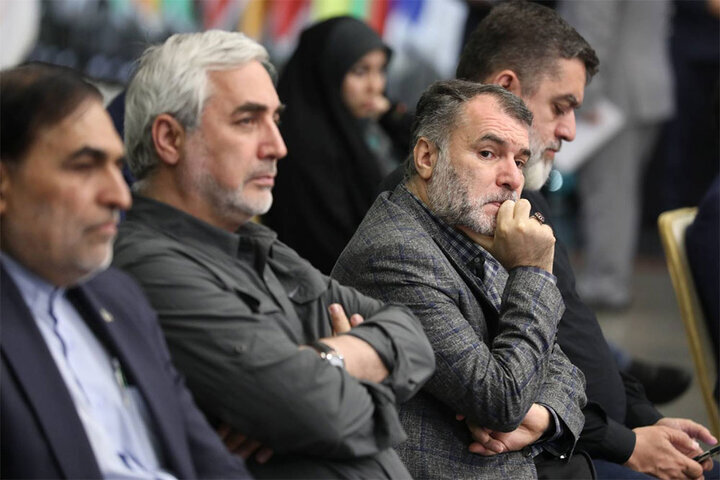 ۲ کارگردان که برای یادبود شهید جمهور به صدا و سیما آمدند | تصویر