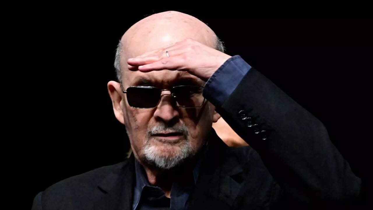 سلمان رشدی در قامت بلندگوی جریان حامی صهیونیسم