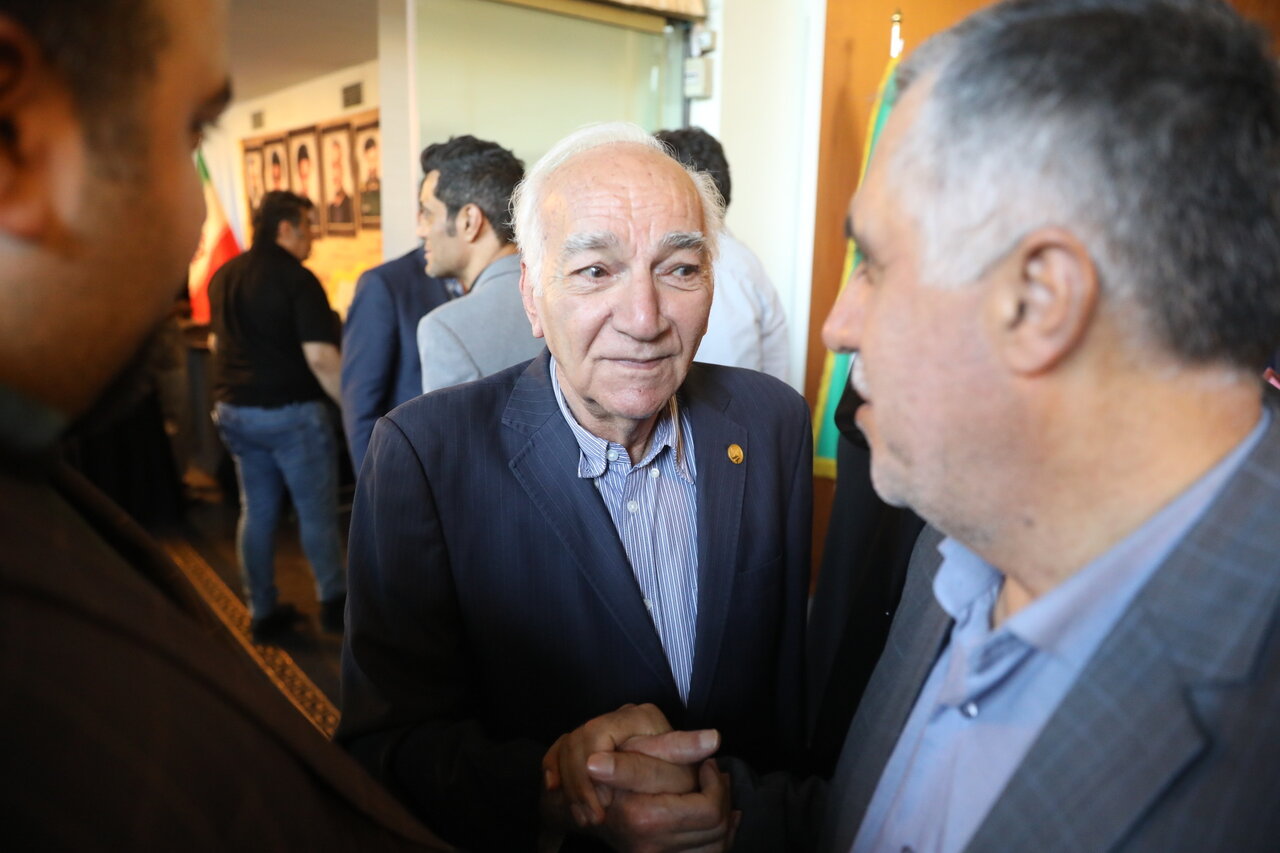 هنرمندان به یاد رئیس جمهور شهید دور هم جمع شدند