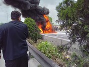 راننده پژو پارس در میان شعله‌های آتش سوخت! + ویدئو |   ماجرا چه بود؟