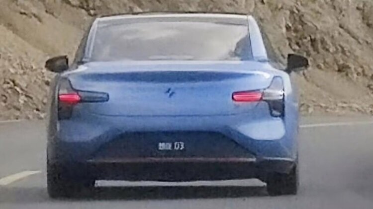 نخستین تصویر از مونا ۰۳ | ایکس پنگ آماده هجوم به بازار برقیها