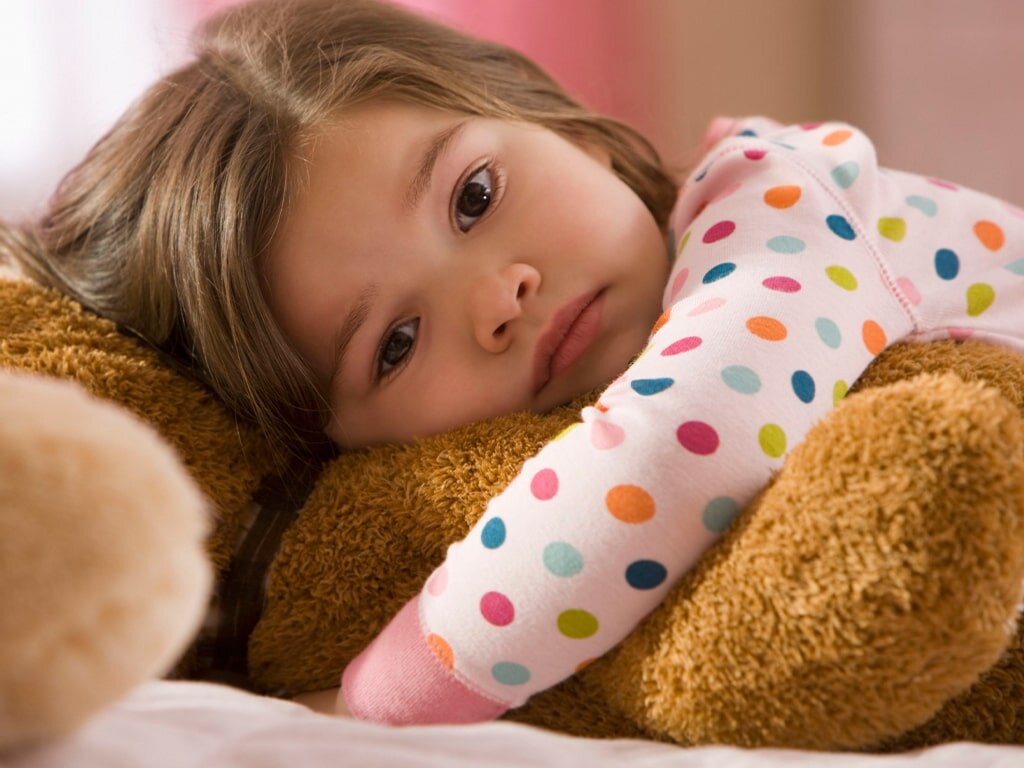 چرا بچه‌ها بی‌خواب می‌شوند؟ | شاید دلیل بی‌خوابی کودک شما اوتیسم باشد | چه زمانی باید کودک را پیش پزشک برد؟