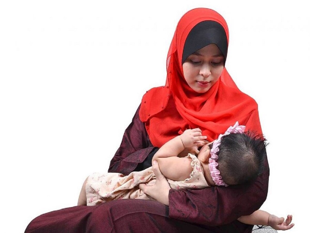 مضرات استفاده از تلفن همراه هنگام شیردهی به نوزاد