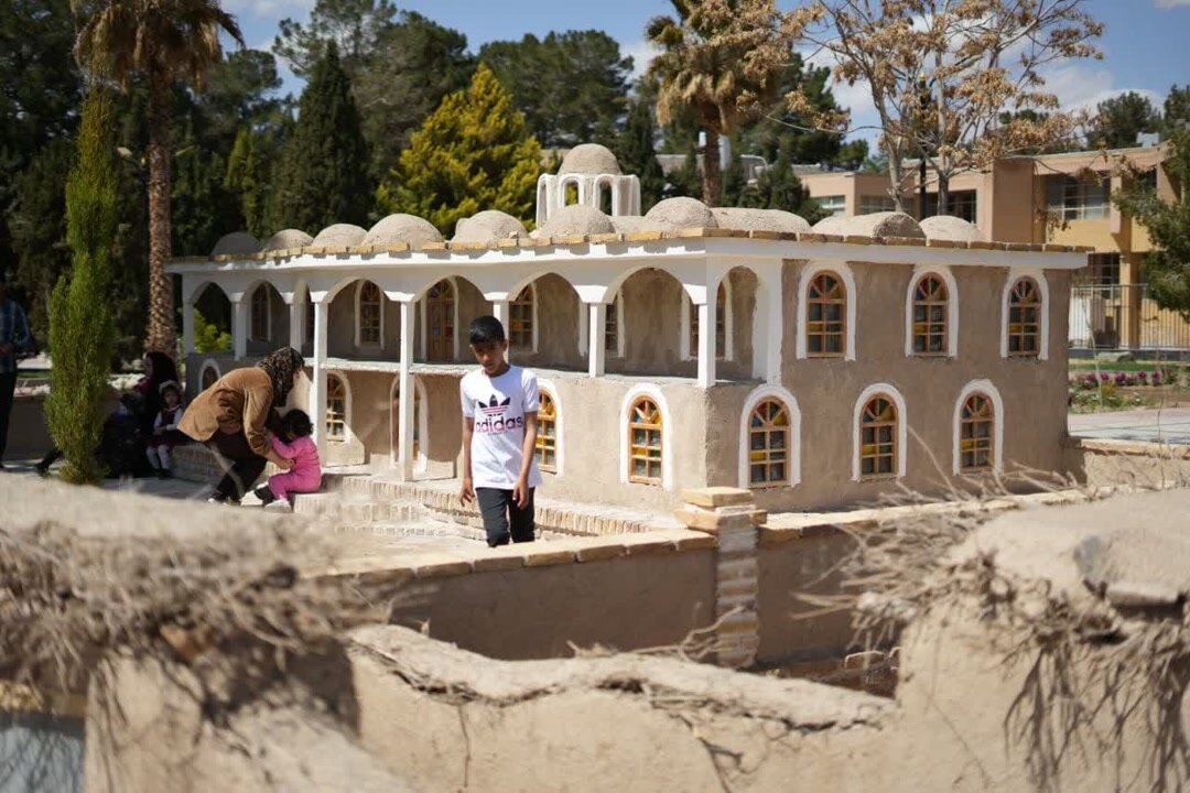 ماکت زنده تمیزترین شهر ایران | تصاویر