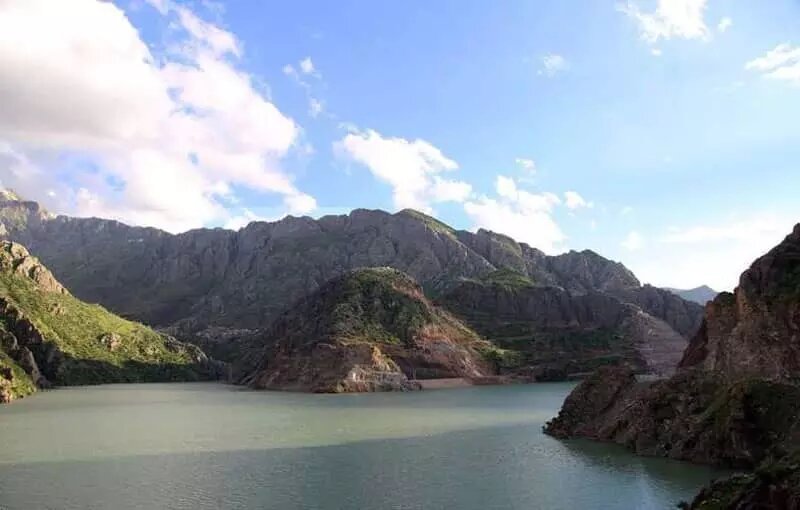 روستایی بسیار شگفت انگیز در دل کوه های کرمانشاه