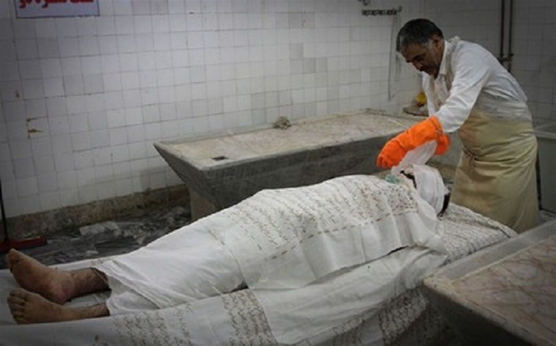 کفن با قیمتهای نجومی؛ کارتخوان نداریم، کارت به کارت کنید!