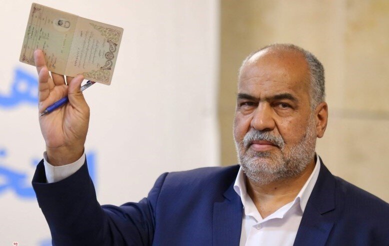 پیشگامی اصلاحطلبان و مستقلان در کاندیداتوری | تعداد انگشت شمار واجدین شرایط + تصاویر