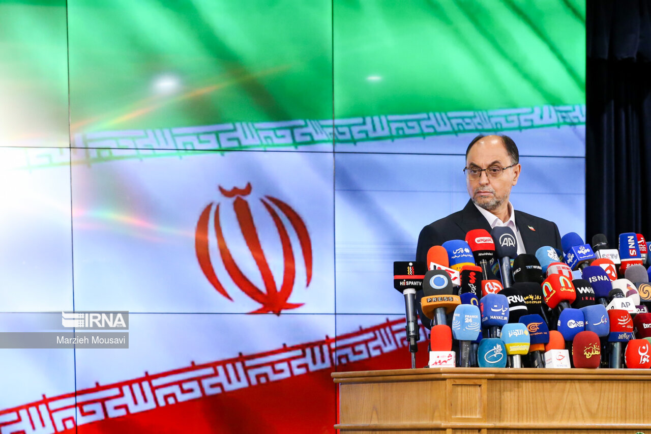 شعارهای انتخاباتی ثبت نام کنندگان روز سوم | برنامه ها و سوابق اجرایی 8 چهره سیاسی روز سوم