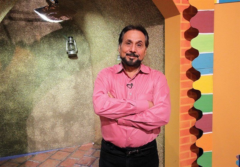 مجری مشهور تلویزیون به شبکه خانگی میرود؟