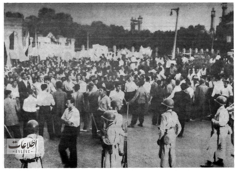 تصاویر دیده نشده از خیابانهای تهران در ۱۵ خرداد ۱۳۴۲