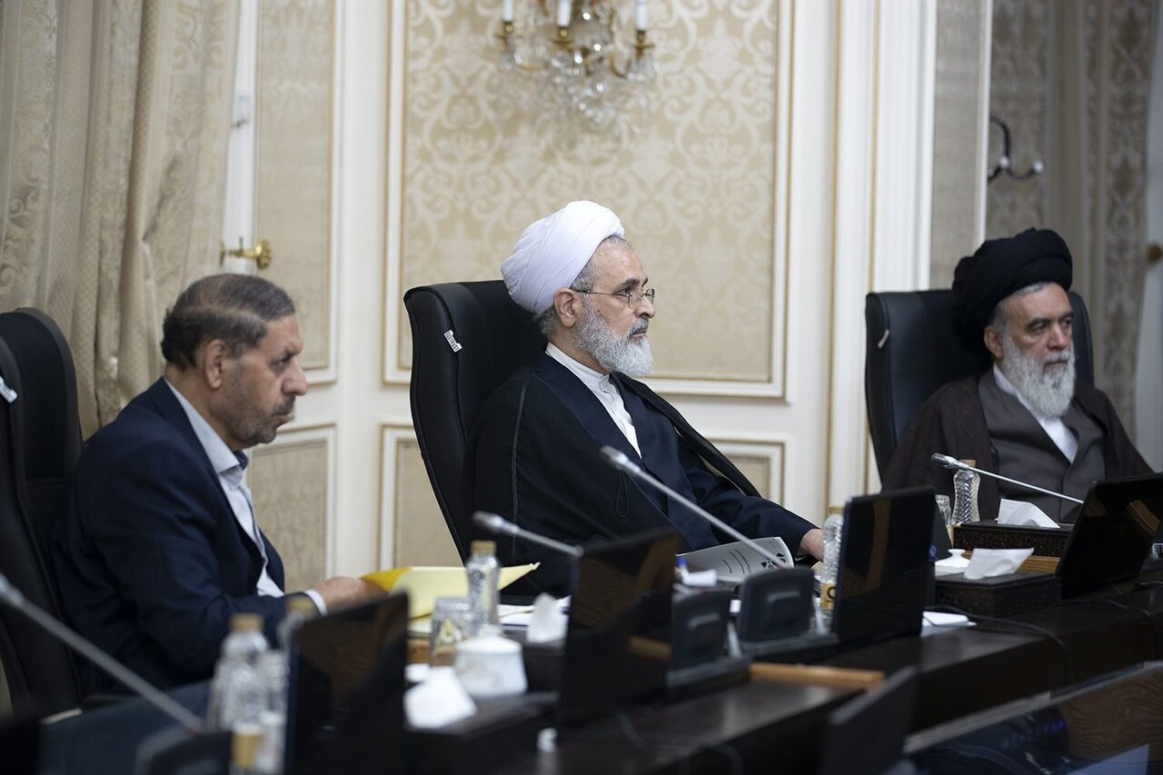 تصاویری از روز دوم بررسی صلاحیت نامزدهای انتخابات ریاستجمهوری در شورای نگهبان