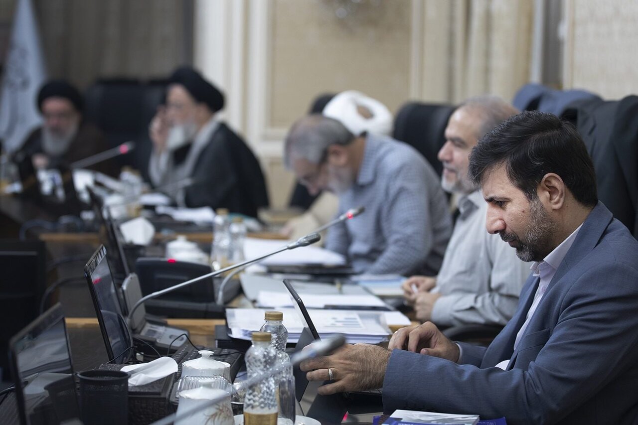 تصاویری از روز دوم بررسی صلاحیت نامزدهای انتخابات ریاستجمهوری در شورای نگهبان