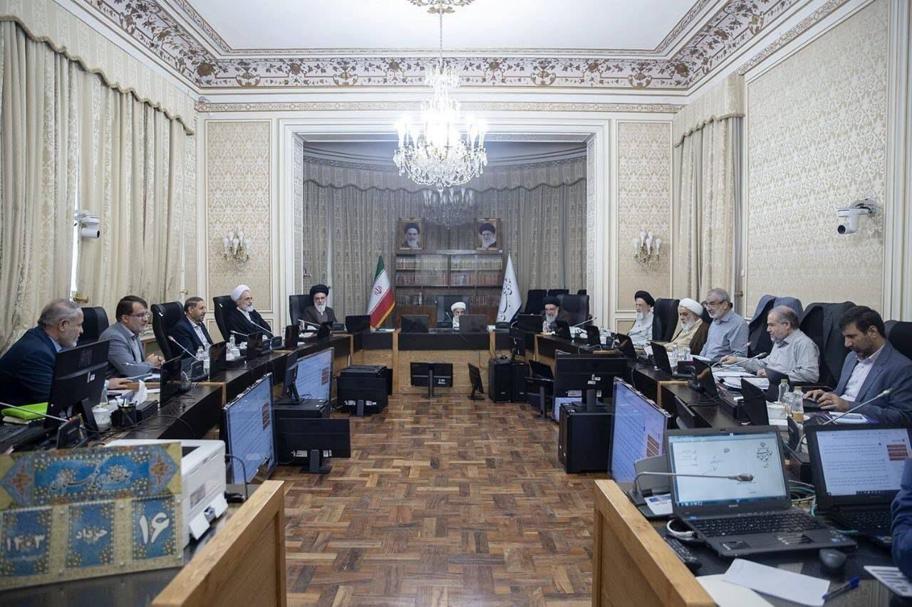 تصاویری از روز دوم بررسی صلاحیت نامزدهای انتخابات ریاستجمهوری در شورای نگهبان