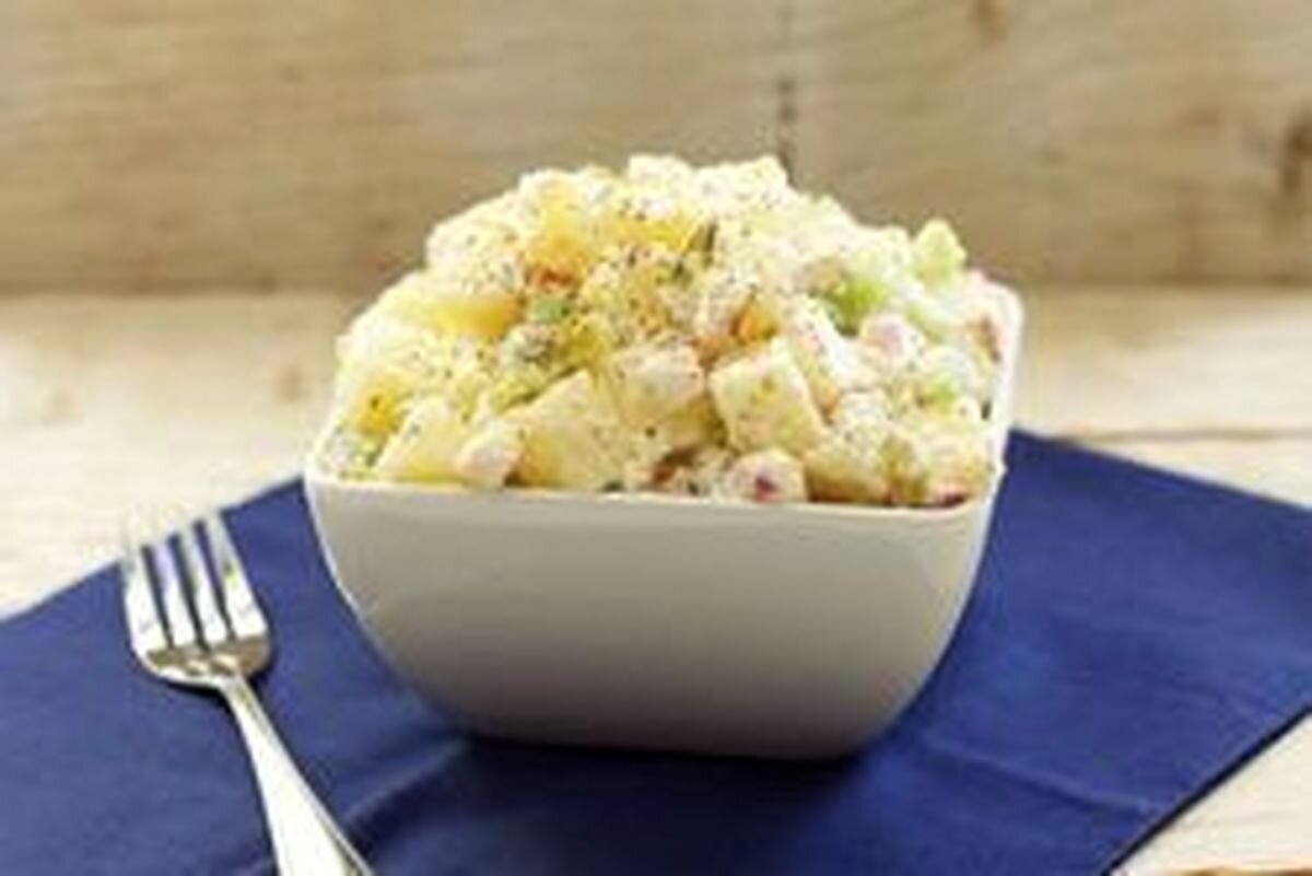 طرز تهیه چند نوع سالاد سیب زمینی خوشمزه