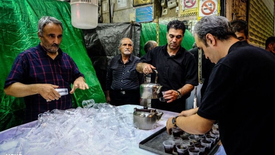 آن خیر ناشناس آبرو خرید | وقتی بدهی اطعام عزاداران معجزهوار پرداخت شد