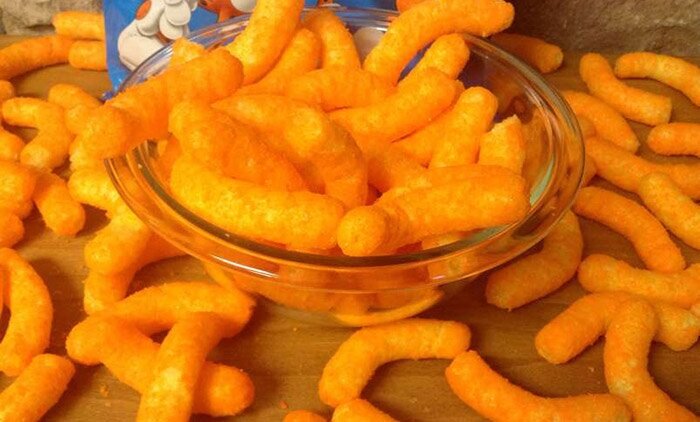 هیجان خوردن نوشابههای گازدار و تنقلات شور پایان خوشی ندارد