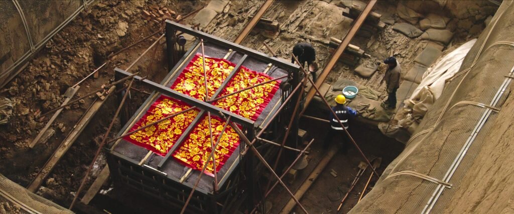 تابوت 16 تنی در چین