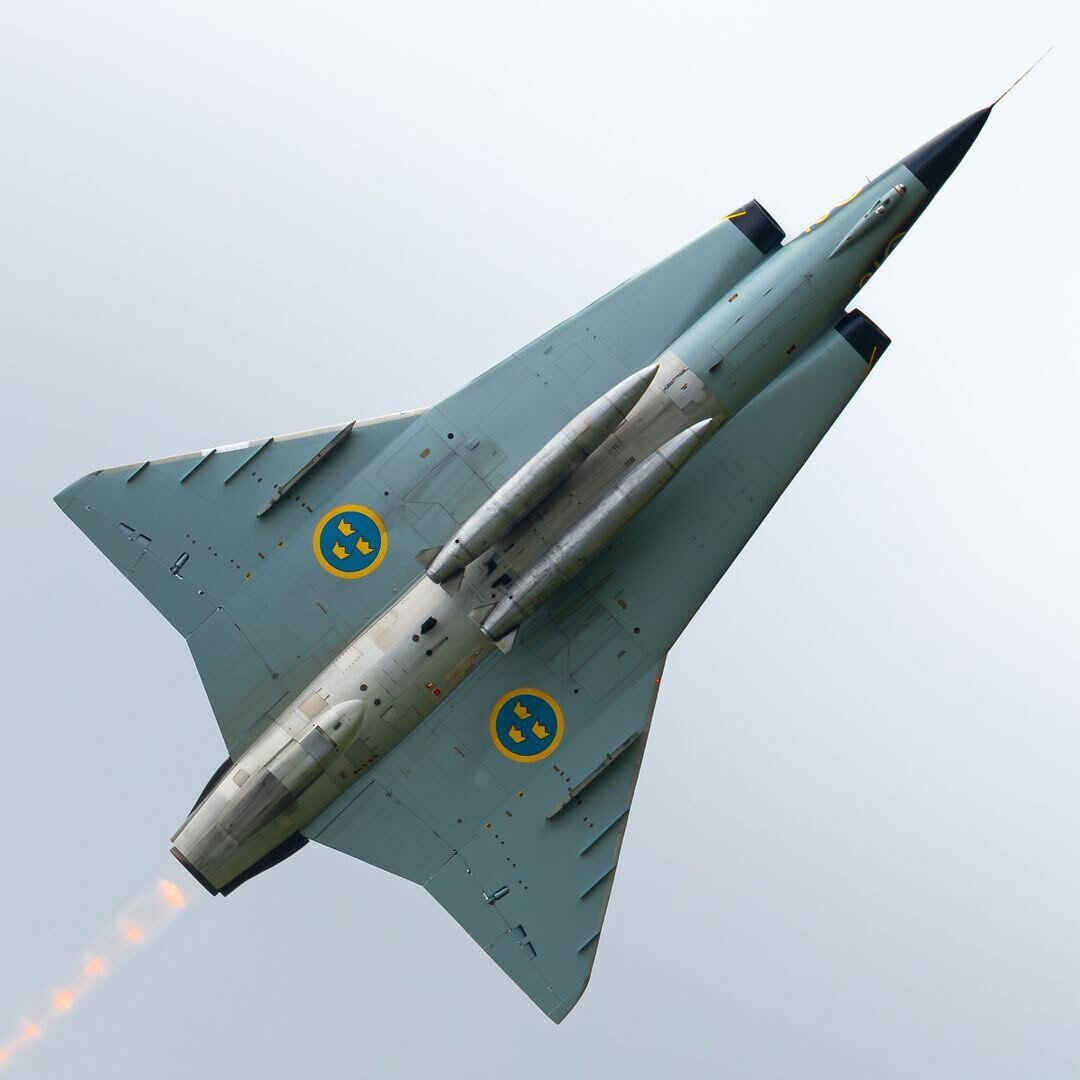 دراکن؛ اژدهای سوئدی دوران جنگ سرد |عکس