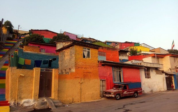خانه‌ های رنگین کمانی | این خانه ها را در کدام شهرها می‌ توانید ببینید؟