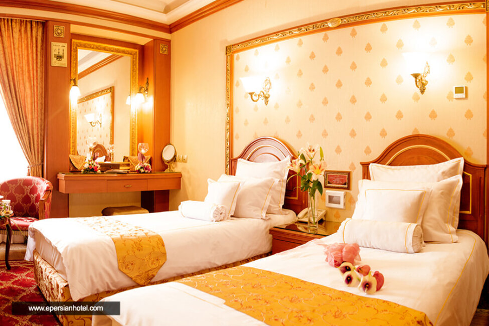 رزرو هتل قصر طلایی و هتل ارغوان مشهد از سایت پرشین هتل با تخفیف ویژه
