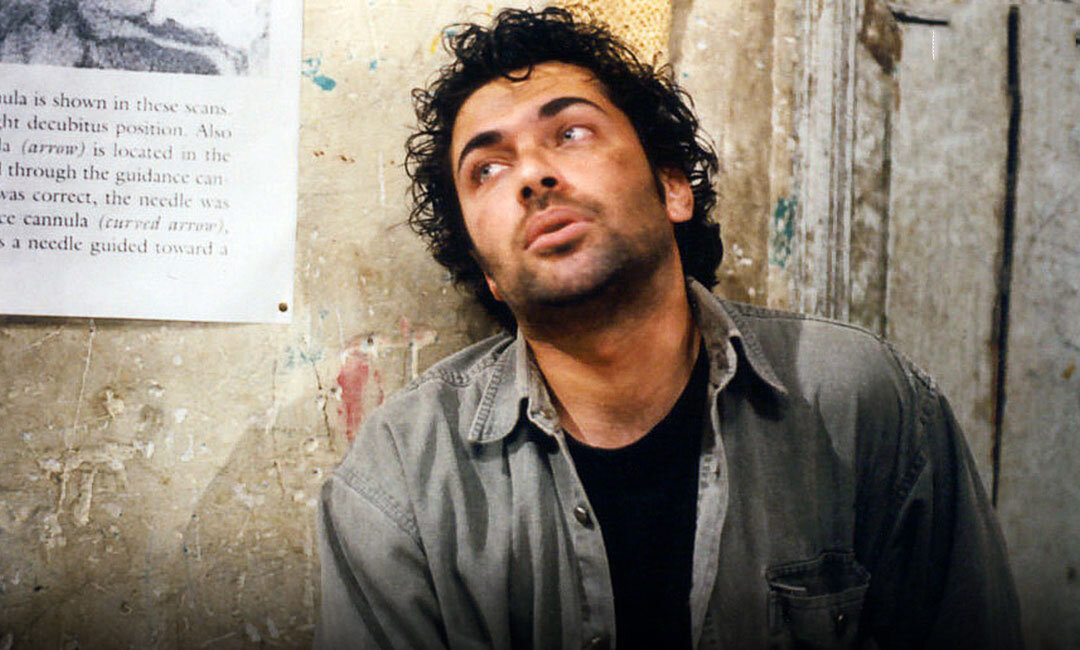 پارسا پیروزفر چطور عاشق میشود؟