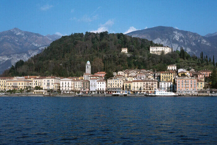 نمایی از خانه رویایی مهدی طارمی در میلان + عکس | ستاره ایران در میان کوه آلپ و رودخانه پو