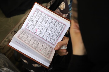 روز عرفه چه اعمالی دارد؟ ؛ غسل، نماز و ادعیه
