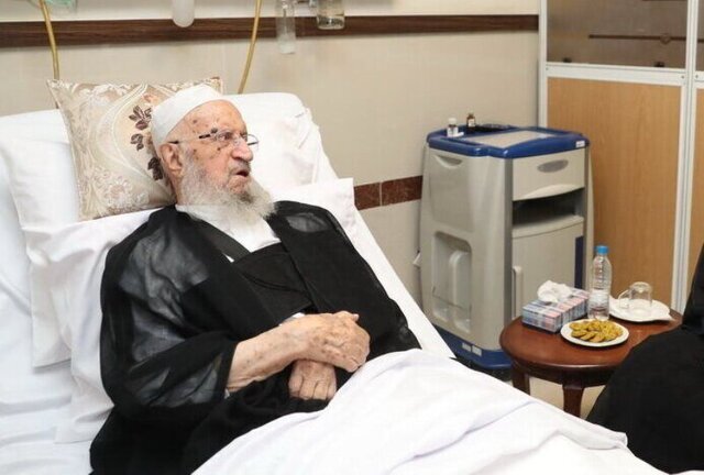 اعلام جزئیاتی از شرایط جسمانی آیت‌الله مکارم شیرازی بعد از انتقال به بیمارستان