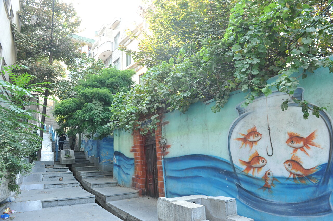 گشت و گذار در زیباترین کوچه تهران