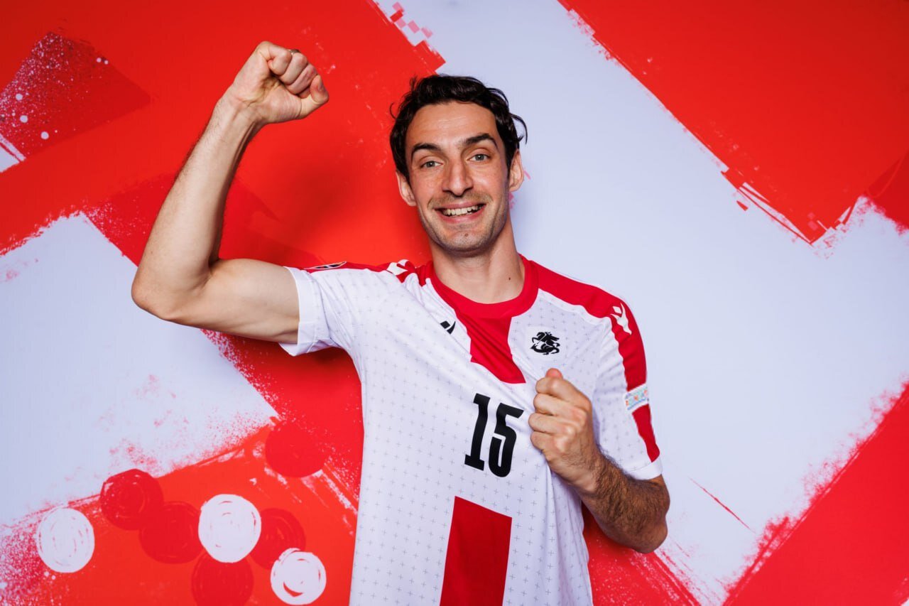 دوست دارم فوتبالم را با پرسپولیس تمام کنم | امسال برای من یکی از بهترین سالها بود | هواداران چیزهای زیادی به من دادهاند