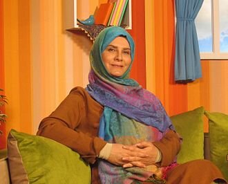 همه مجریان برنامه کودک از دهه ۶۰ تا به امروز | از گیتی خامنه تا مجید قناد، از الهه رضایی تا عمو پوررنگ