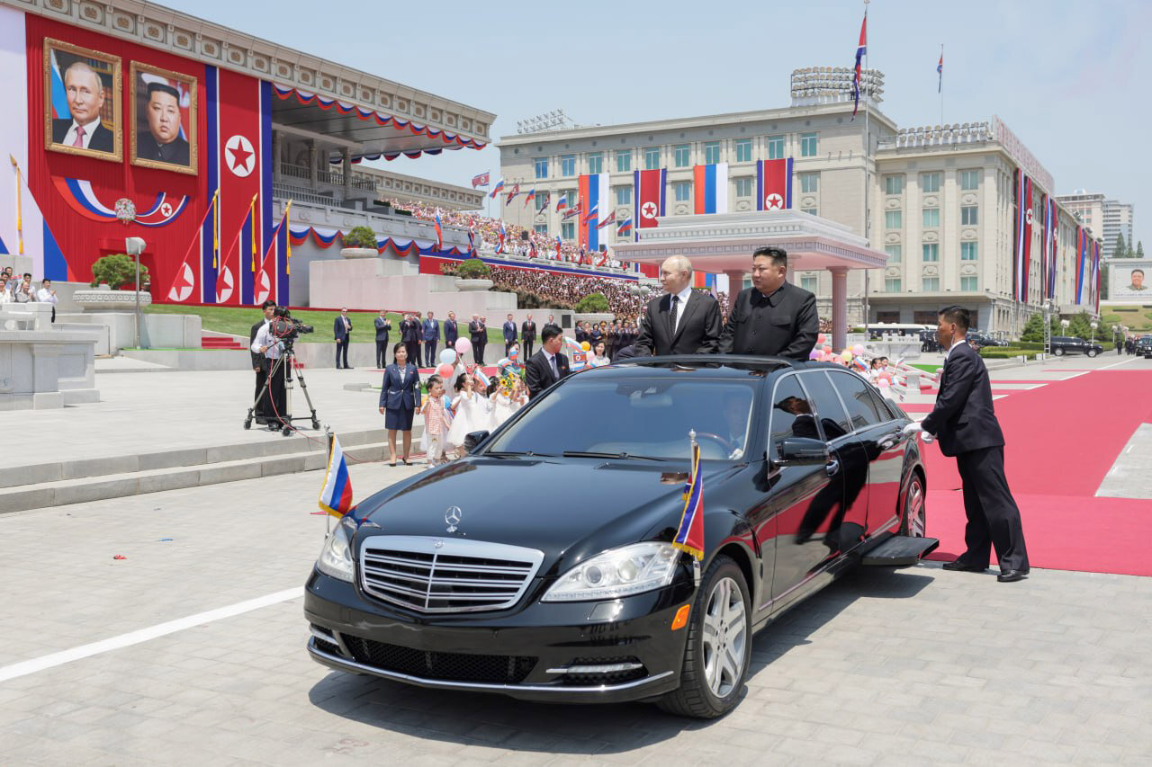 استقبال جالب از پوتین در پیونگیانگ کره شمالی | تصاویر