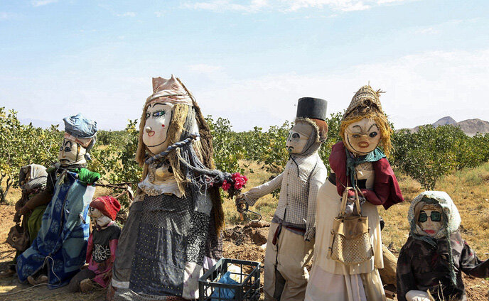 مزرعه عروسکها، جاذبه گردشگری در دل کویر | ببینید