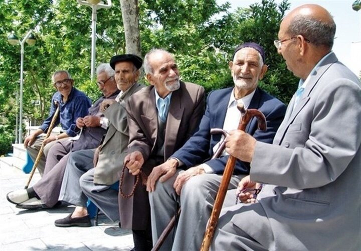 زمان پرداخت معوقه افزایش حقوق بازنشستگان اعلام شد | وام ۱۵۰ میلیونی جعلی است | ۳۰ درصد بازنشستگان مسکن ندارند