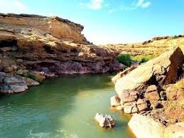 آبتنی و ماهیگیری را در این رود تجربه کنید