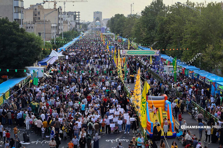 تصاویر حضور پرشور مردم تهران در مهمانی غدیر- 2