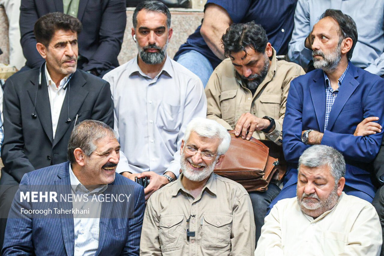 دیدار سعید جلیلی با ورزشکاران در زورخانه شهدای کن | ویدئو و عکس