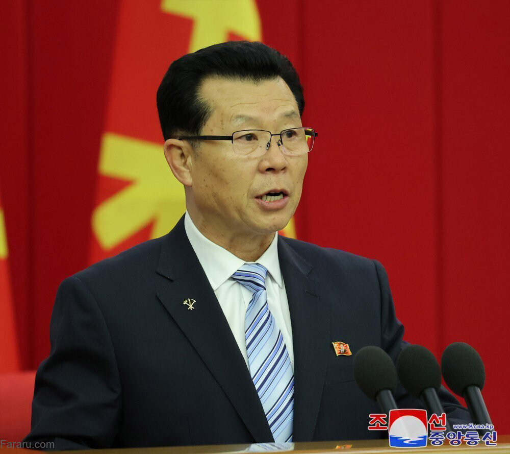 گلسینه با عکس کیم جونگ اون، مد جدید مقامات کره شمالی | تصاویر