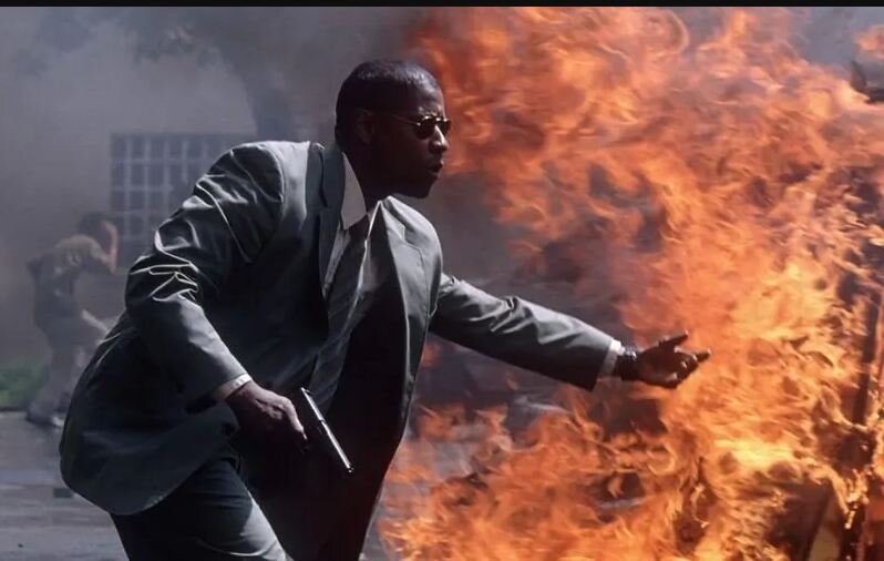 ۷ فیلمی که حتما باید از دنزل واشنگتن تماشا کرد | نقشهای بهیادماندنی بازیگر دوستداشتنی