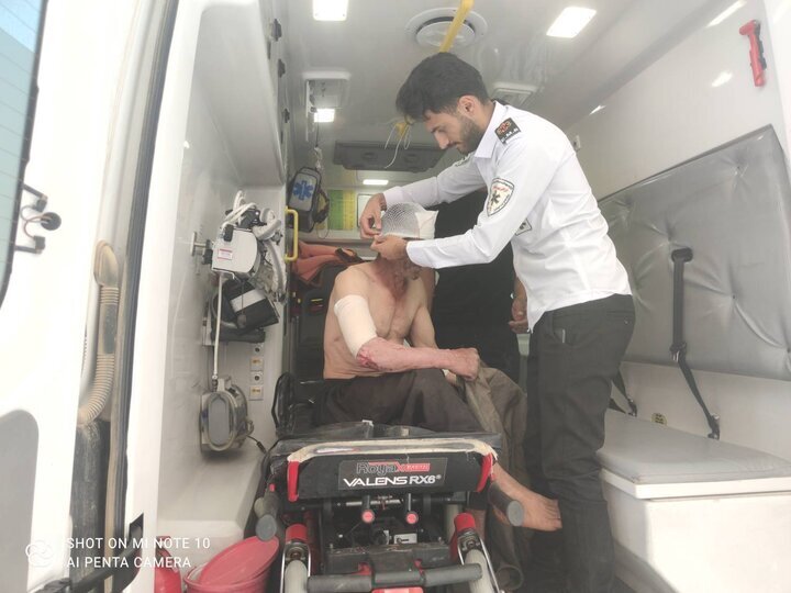 وضعیت چوپان ۶۰ساله شهرکردی بعد از حمله خرس + عکس