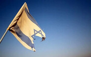 حرکت جالب کهنه سرباز آمریکایی با پرچم اسرائیل! | ویدئو