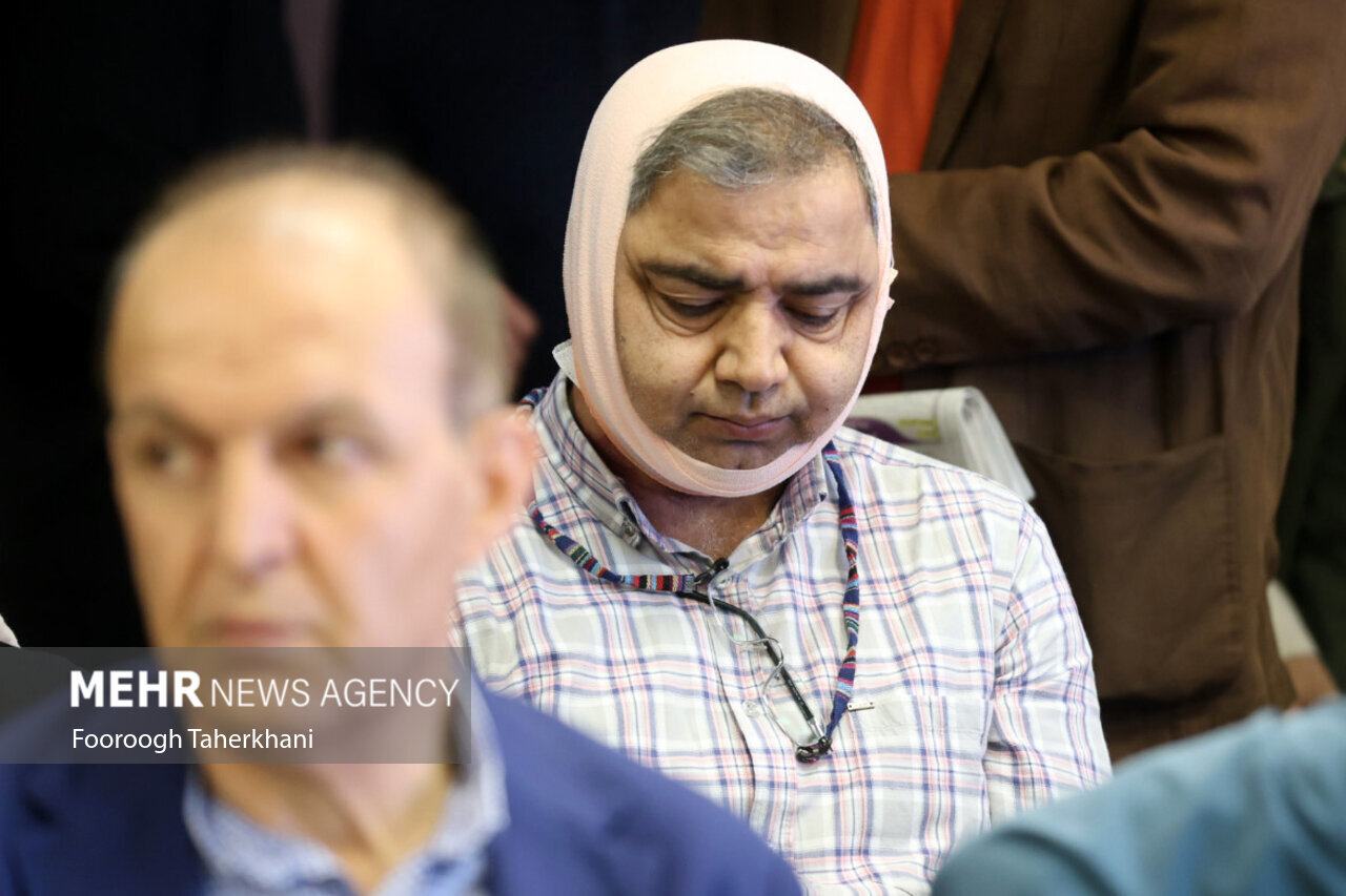 اتابک نادری بازیگر سینما