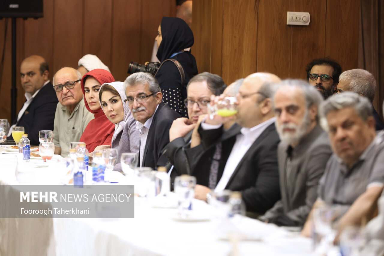 بهروز شعیبی کارگردان  بازیگر سینما