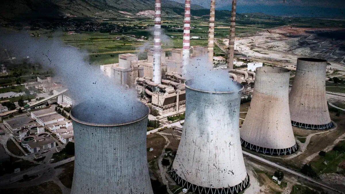 میدان مغناطیسی ۲۵۰ هزار برابر قوی تر از زمین توسط بزرگ ترین راکتور هستهای جهان