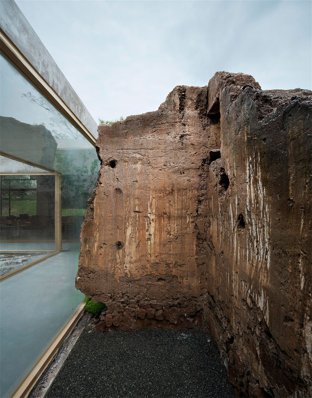 آشتی معماری نوگرا با جهان کهن