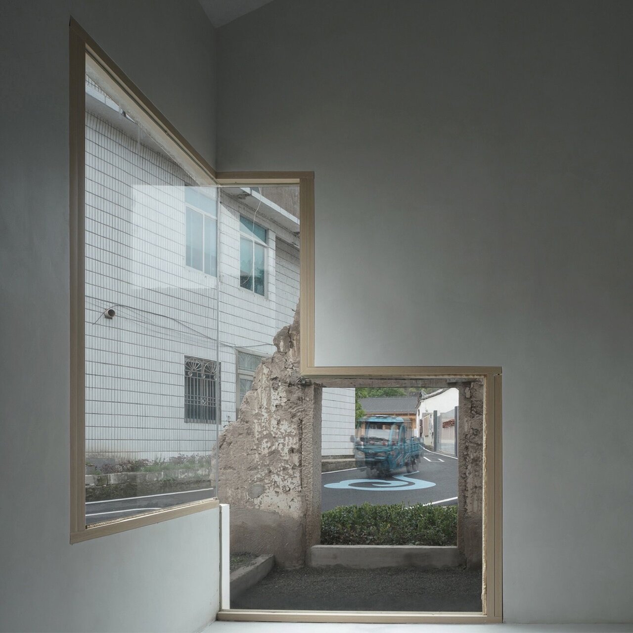 آشتی معماری نوگرا با جهان کهن