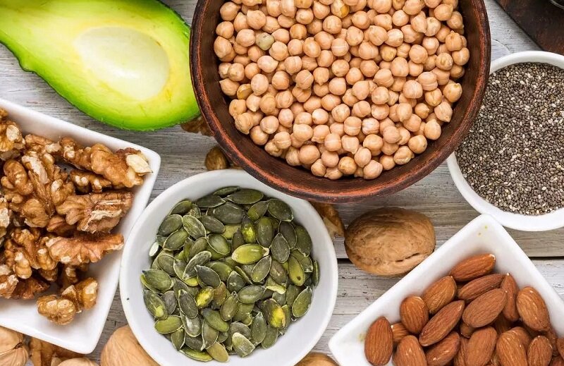 این مواد غذایی فشار خون را کاهش میدهد