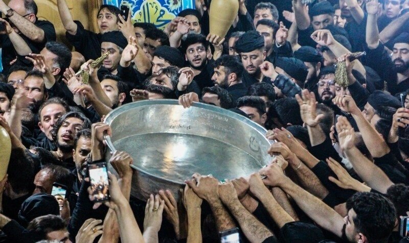 حال و هوای شهرهای مختلف ایران درآستانه ماه محرم | از چاووشی خوانی تا آیین نخلبندی